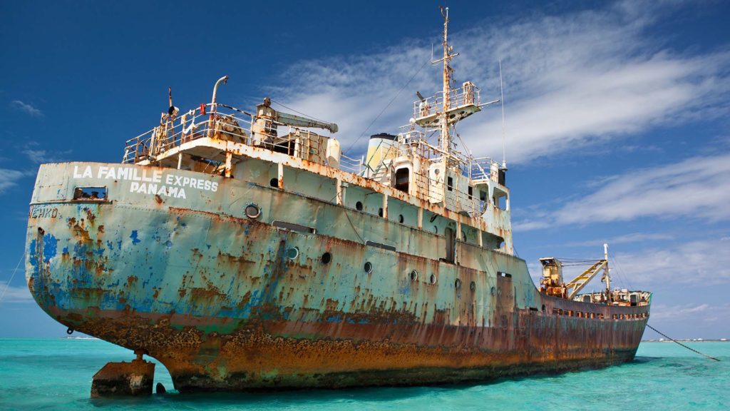 La Famille Express Shipwreck